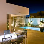 Simana Mediterranean Pool Villa Marina di Ragusa