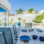 Villa Simana Mediterranean Pool