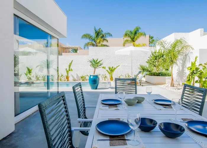 Вилла Simana Mediterranean Pool