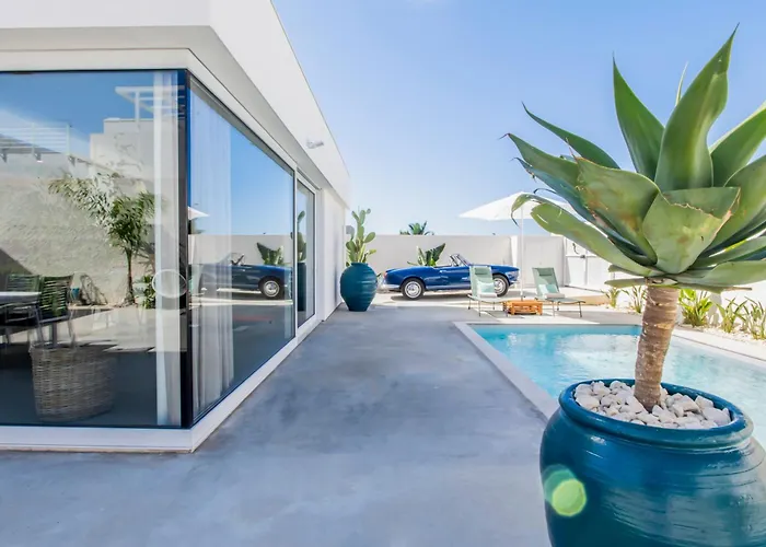 Simana Mediterranean Pool Вилла *